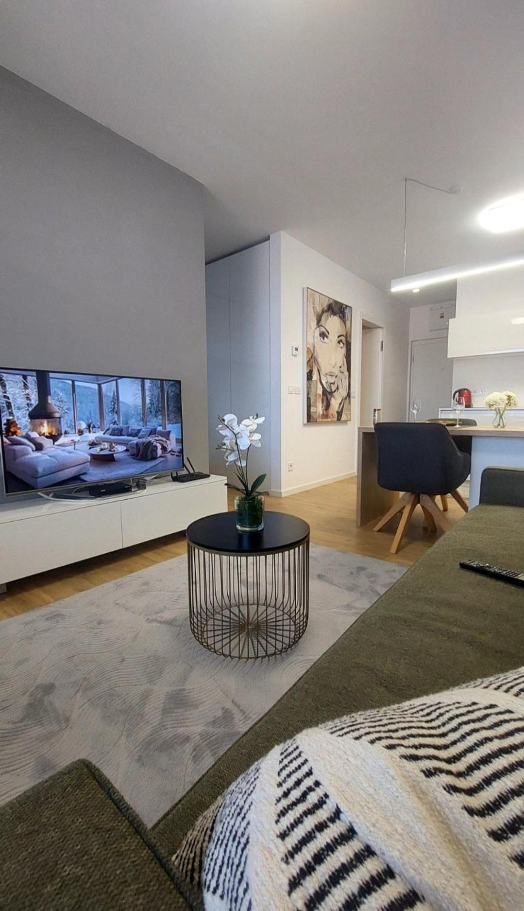 Apartment Rove With Privat Parking Free Kosice